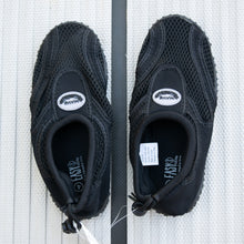 Load image into Gallery viewer, Kids-Youth Watershoes
