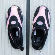 Load image into Gallery viewer, Kids-Youth Watershoes
